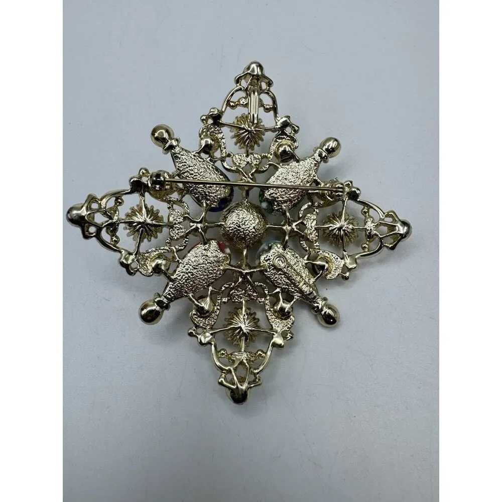 Vintage Sarah Coventry "Galaxy" Brooch Maltese Cross Confetti Lucite From 60s - Picture 7 of 9